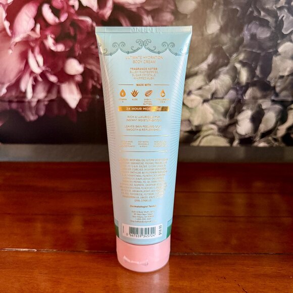 NEW SWEETEST SONG Body Cream Full Size 8oz Bath & Body Works - Picture 2 of 2